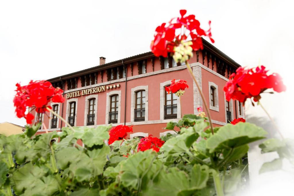 Imperion Hotel Cangas de Onís Exterior photo