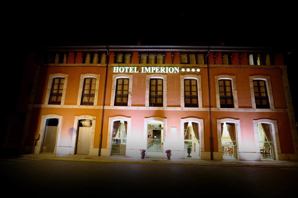 Imperion Hotel Cangas de Onís Exterior photo