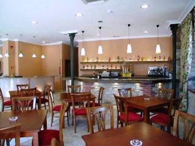 Imperion Hotel Cangas de Onís Restaurant photo